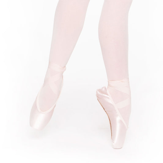 Russian Pointe Akoya Pointe Shoes